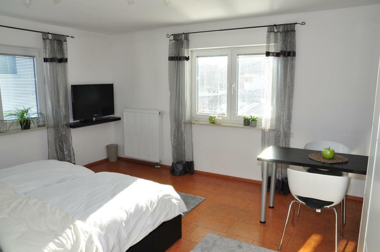 N37 -Modern Eingerichtete Zimmer In Ruhiger Lage Aldingen  Exteriör bild
