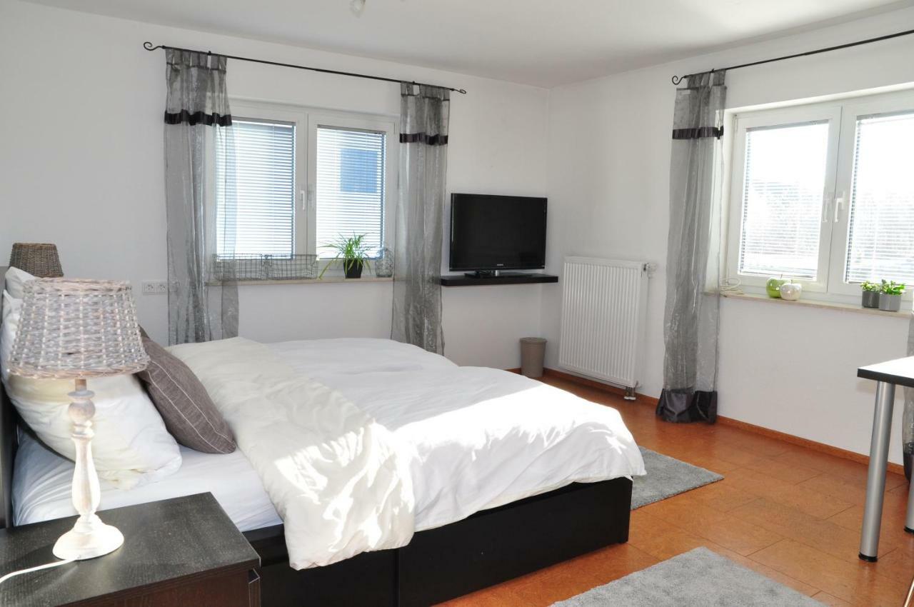 N37 -Modern Eingerichtete Zimmer In Ruhiger Lage Aldingen  Exteriör bild